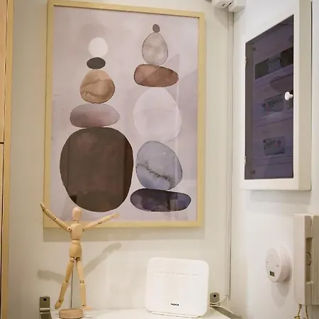 Seaside Serenity: Charming Studio Flat Apartment
